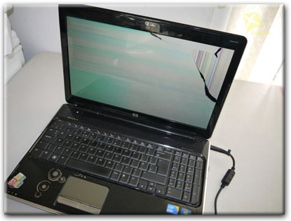 замена матрицы на ноутбуке HP в Новоселье